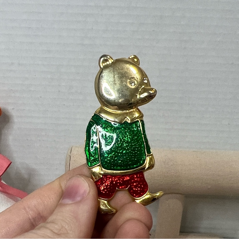 Gold Tone Bear Brooch Pin